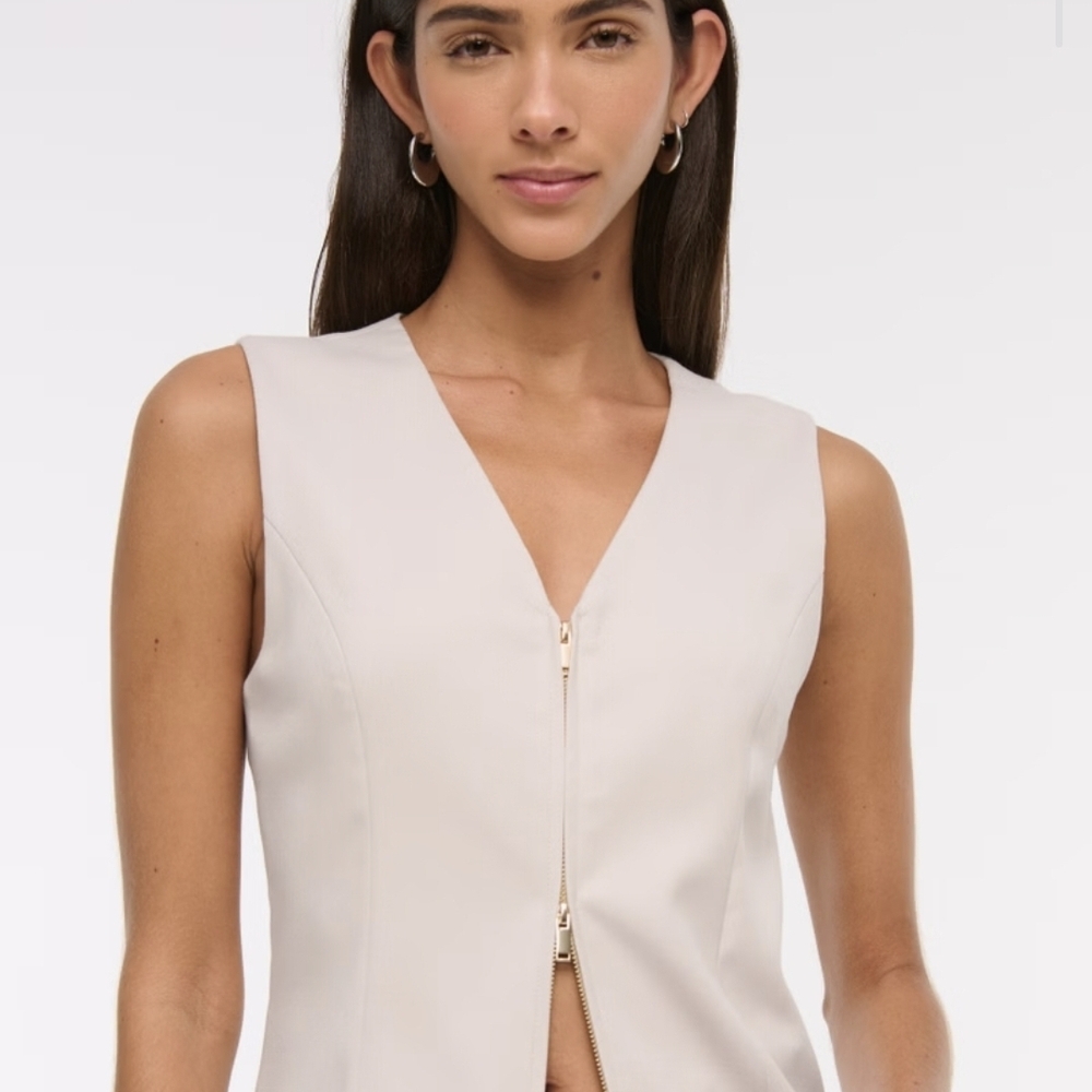 Abercrombie & Fitch Tan Sleeveless Top